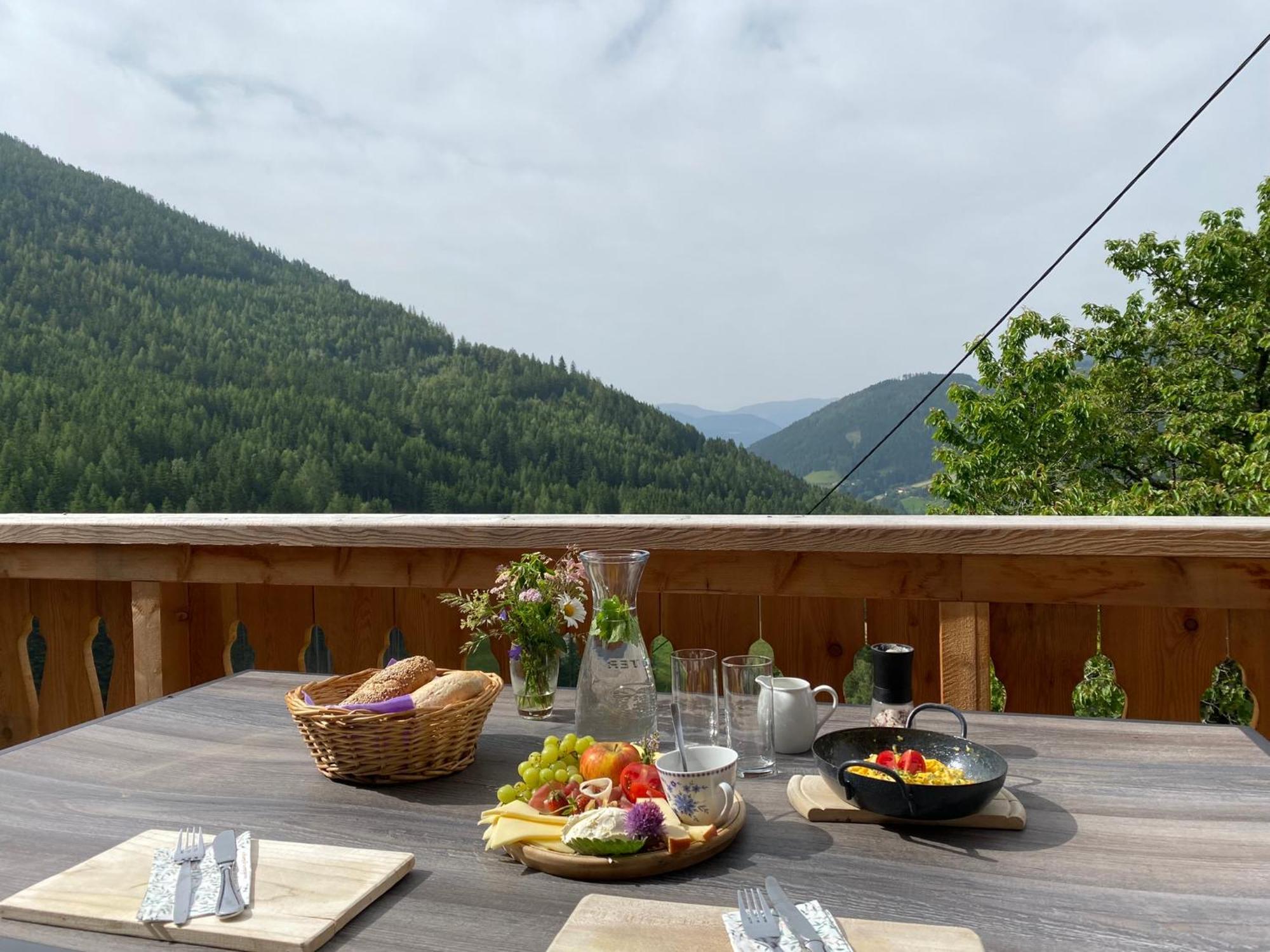 Ferienwohnung Biohof Laussnitzer In Rennweg Rennweg am Katschberg Exterior foto